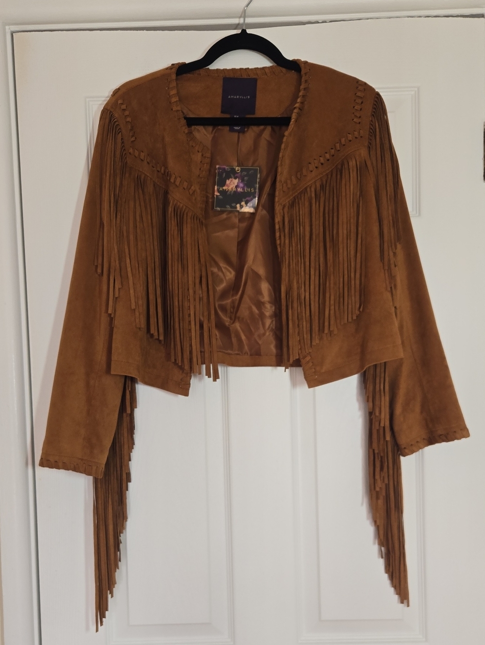 Amaryllis Faux Suede Fringe Jacket M Camel Brown Western Boho Cropped NWT - Picture 3 of 17